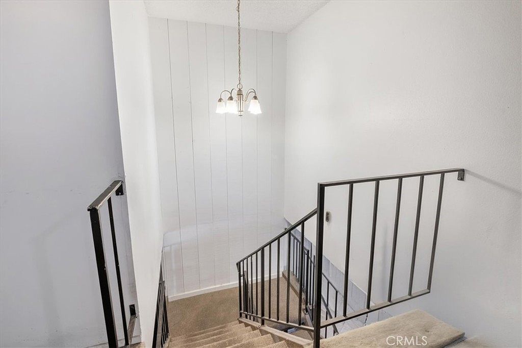 1310 N Placentia Ave · Fullerton · 照片8