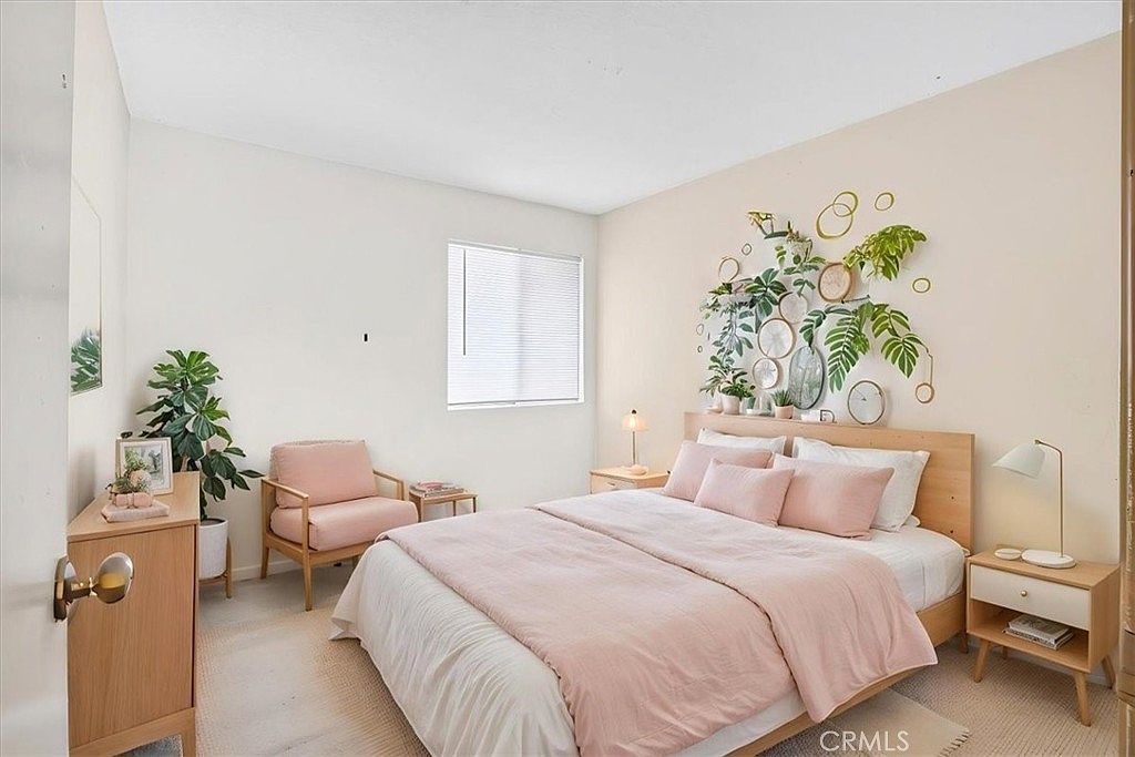 1310 N Placentia Ave · Fullerton · 照片18